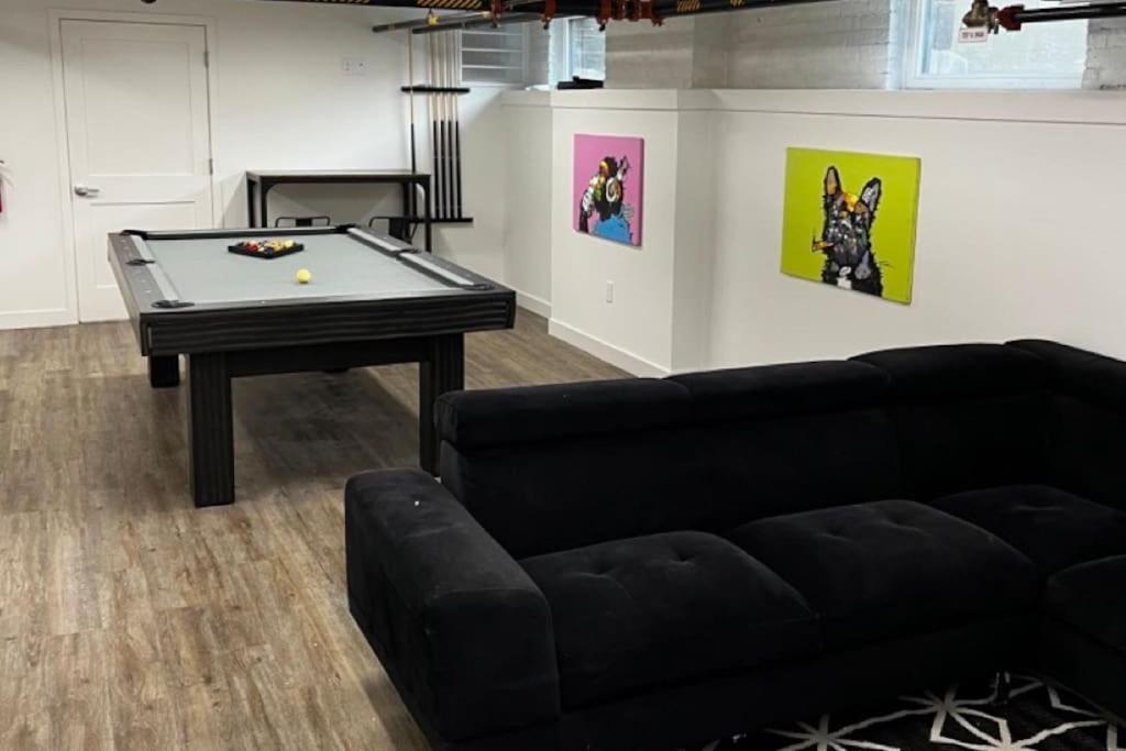 Trendy Loft Escape With Pool Table Bring Your Pets Leilighet Columbus Eksteriør bilde